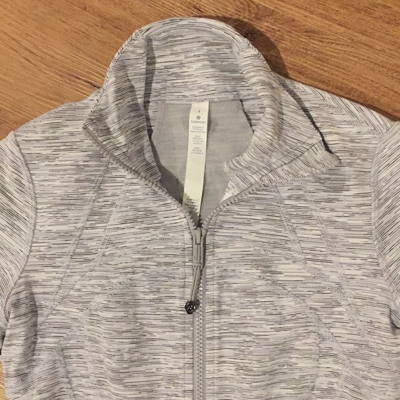 Lululemon Define Jacket - Picture 6 of 8